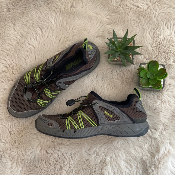 TEVA Churn Water Amphibian Slip-On Shoes Sneakers Kids Size 3 - Picture 1 of 7